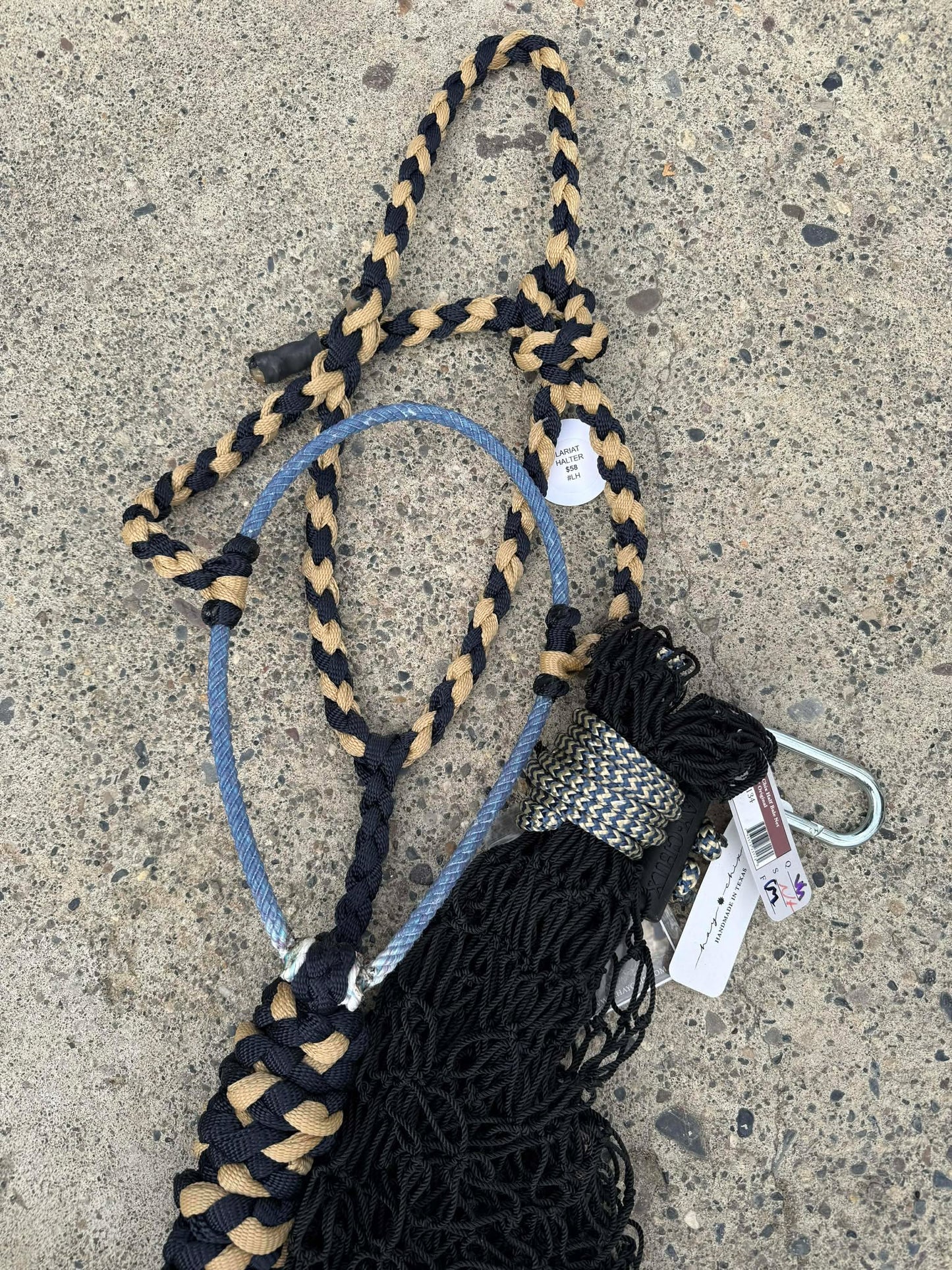Lariat Halter & Hay Net Bundles