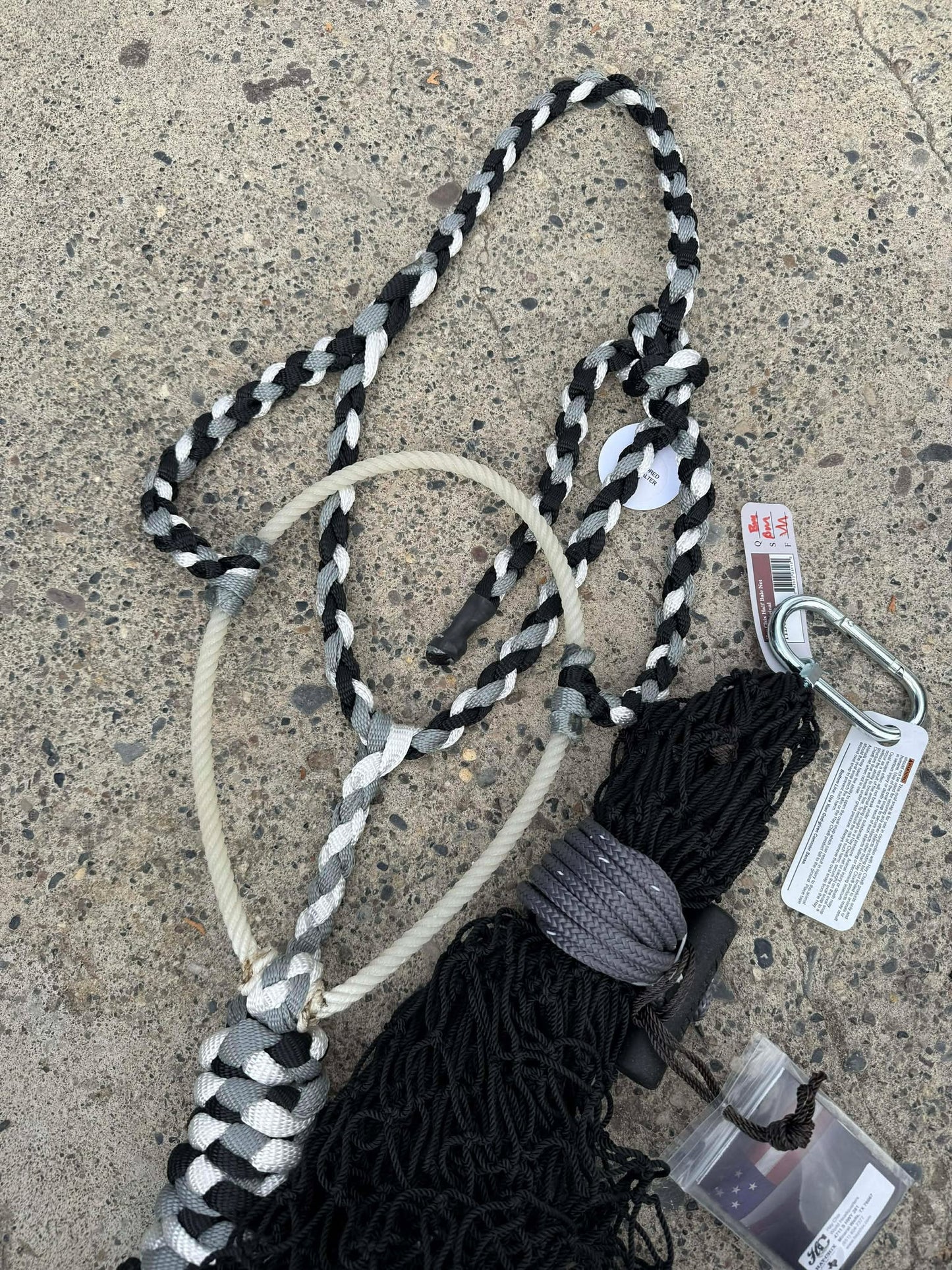 Lariat Halter & Hay Net Bundles