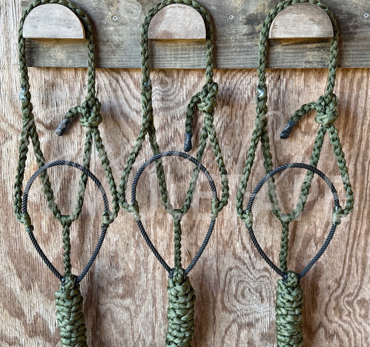 Olive Lariat